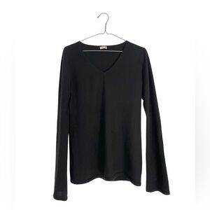Elegant Black V-Neck Blouse